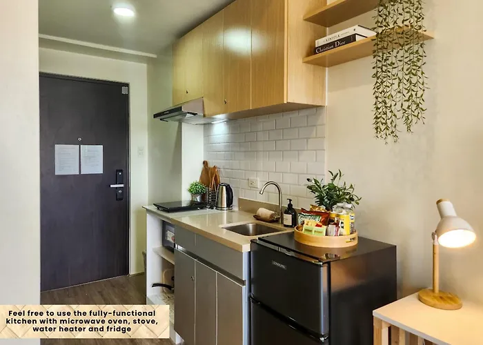 The Traveler's Haven At The Median Apartament Cebu